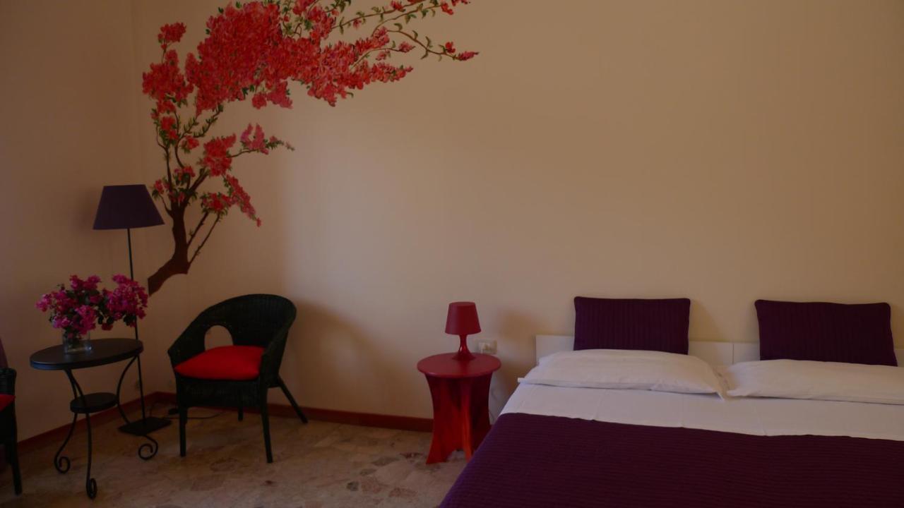 I Tetti Di Siciliando Bed & Breakfast Модика Екстериор снимка